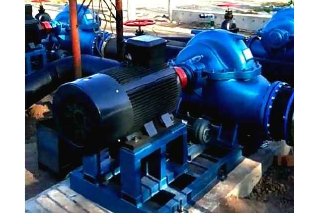泉州昌盛工程施工管理有限公司3台500mm口径双吸泵沈阳康平卧龙湖正在安装
